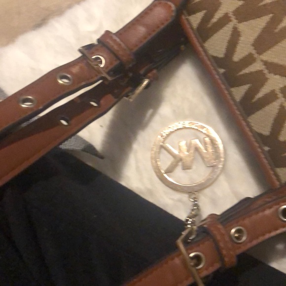 Michael Kors Bag - Picture 2 of 4